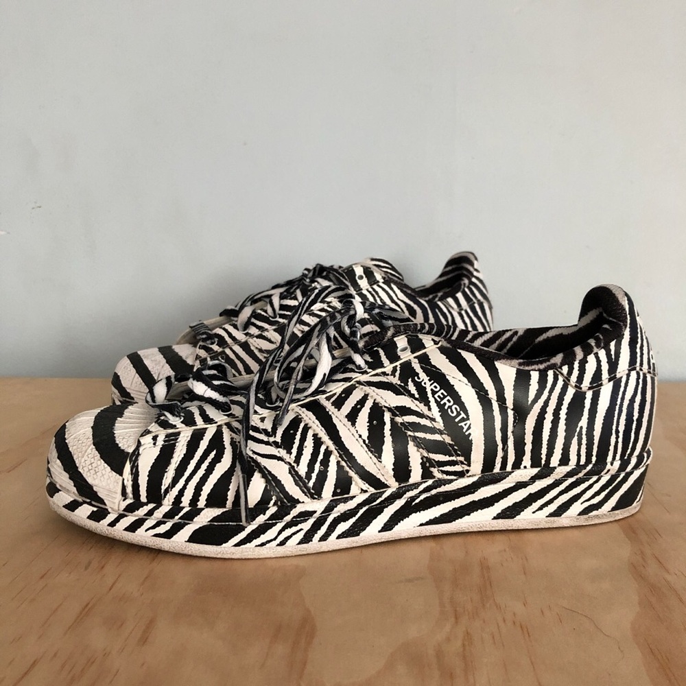 Adidas Shell Toe